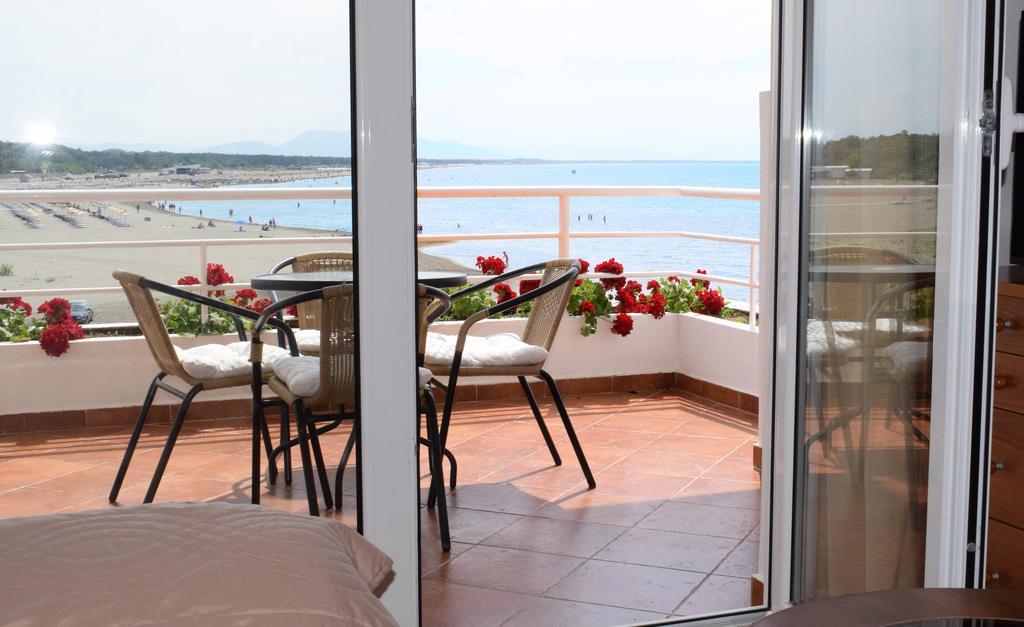 Apartments Kepi Gjerana Ulcinj Exterior photo