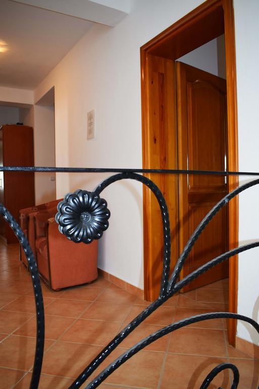 Apartments Kepi Gjerana Ulcinj Exterior photo